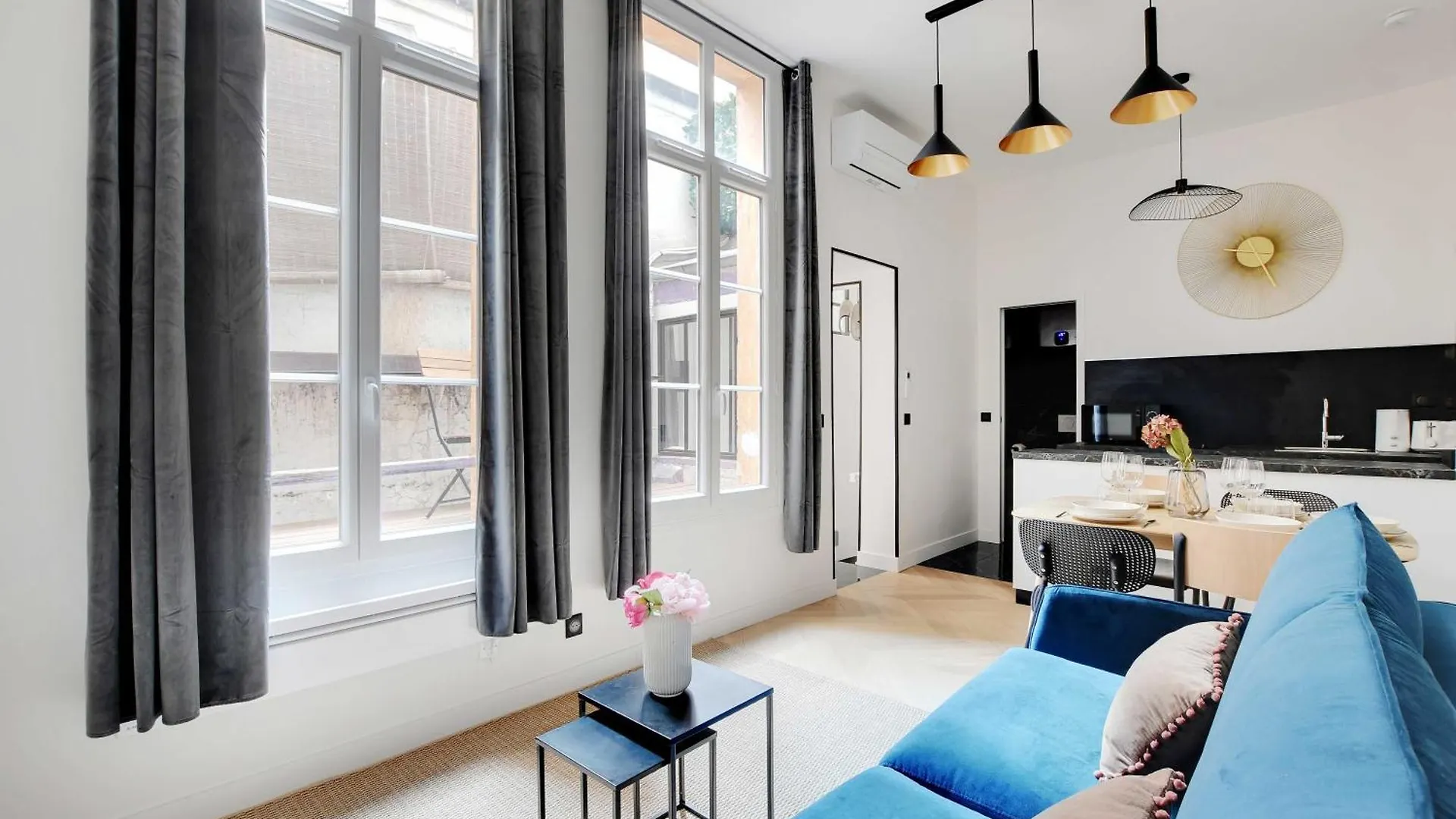 Cosy Apartment - 2Br-6P- Strasbourg-Saint-Denis Parijs Frankrijk